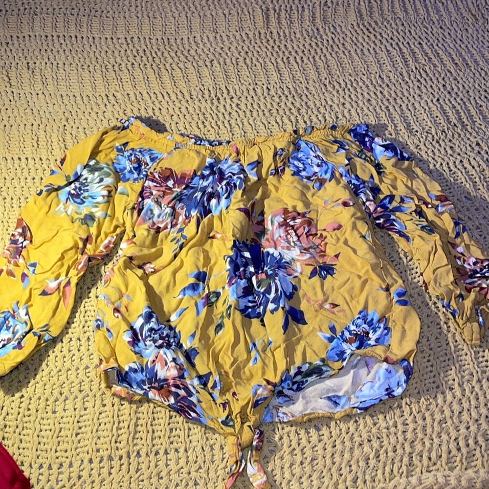 Girls 10 fall shirt